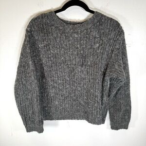 UniQlo gray wool mohair cozy soft sweater pullover women's XS small knit ribbed